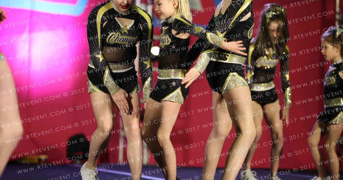 Champs Central Dazzles · Aloha Pittsburgh Showdown