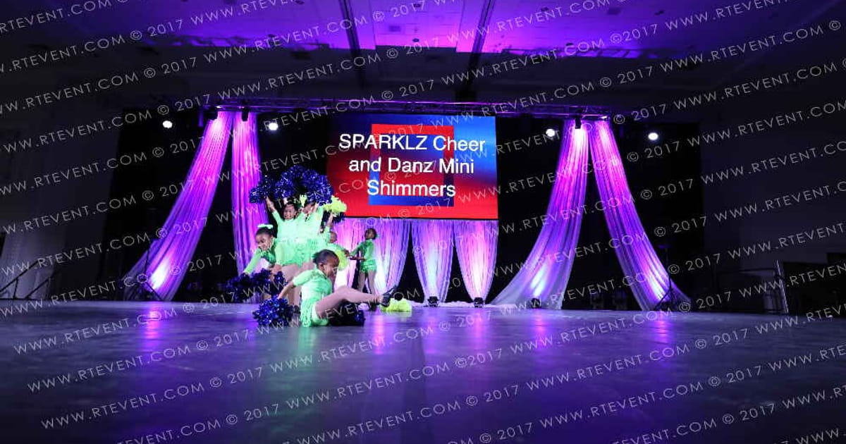 SPARKLZ Cheer and Danz Mini Shimmers · Holiday Spectacular