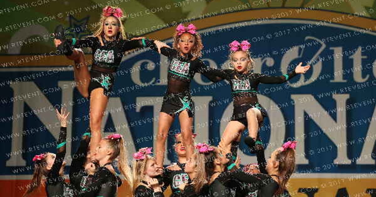 Cheer Extreme Myrtle Beach Royal Obsession · CanAm