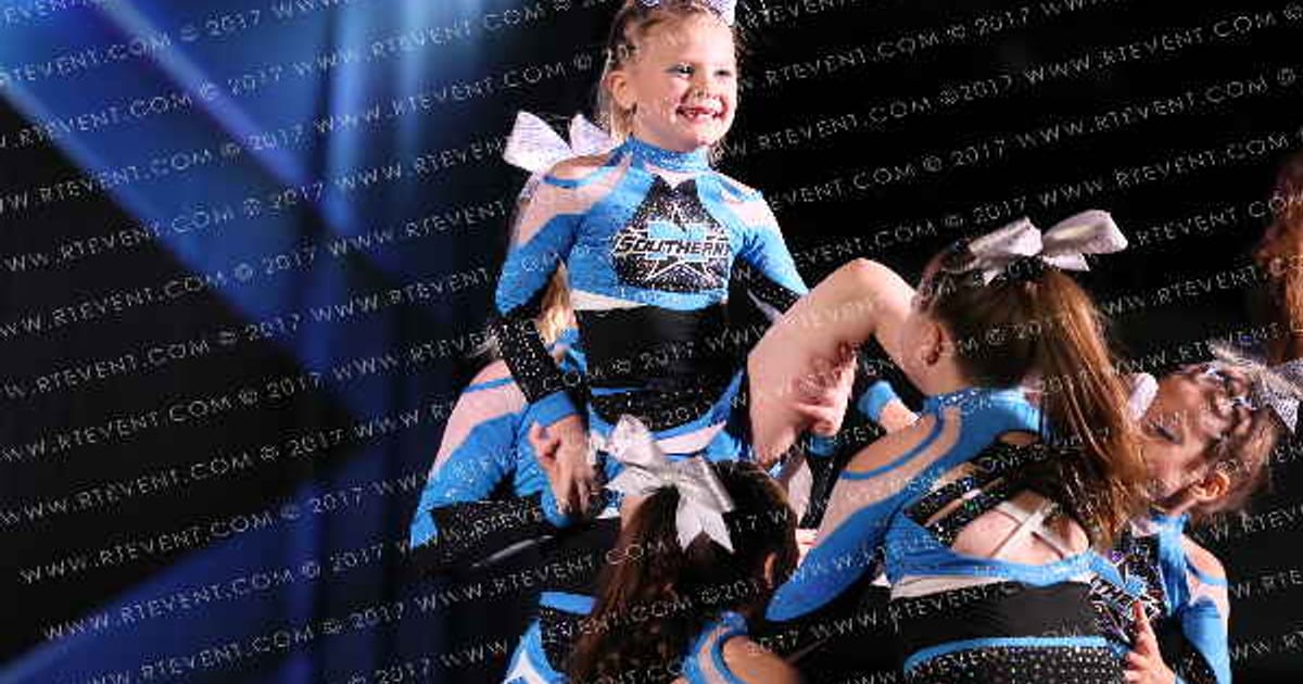Newnan Southern Stars SHINING · Athletic Atlanta Nationals DIDII