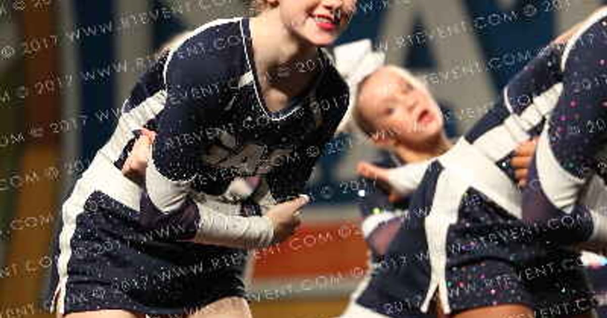 Greensboro All Star Cheerleading Platinum · CanAm