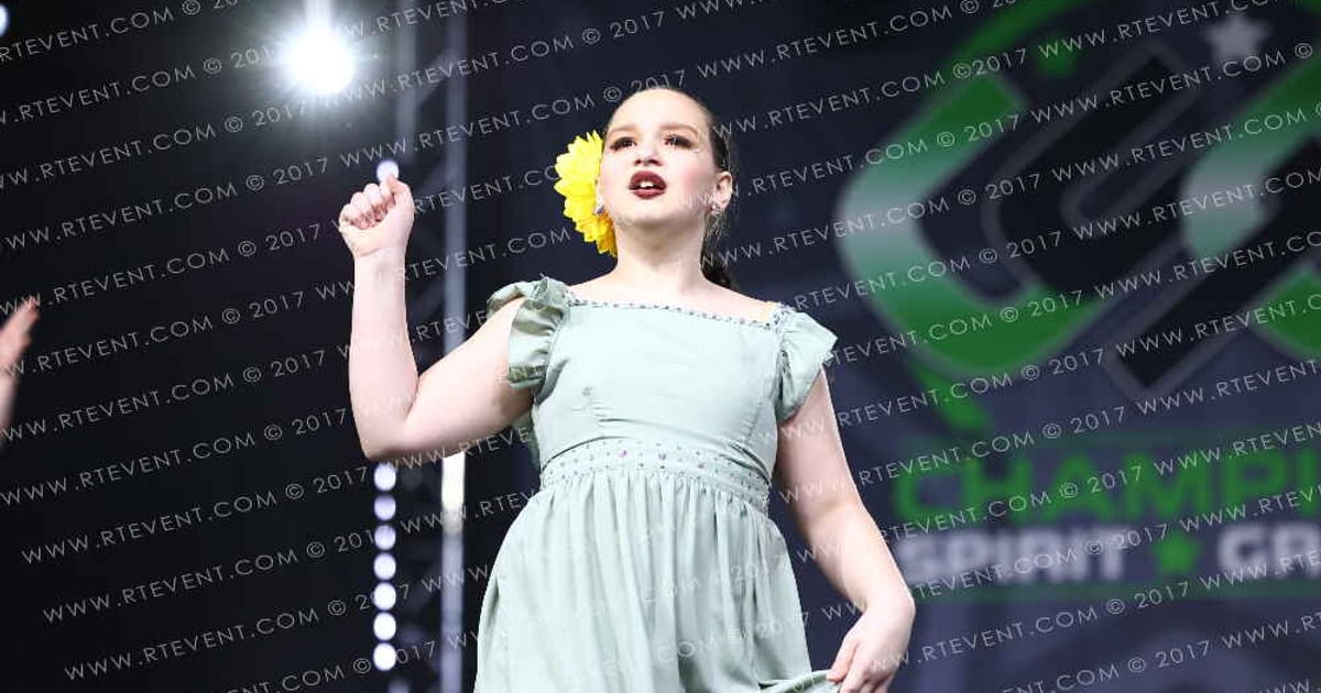 Midwest Cheer Elite Cleveland Youth Contemporary · Dance Grand Nationals