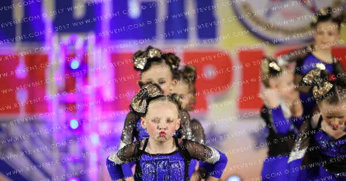 Cheer Force Tiny treasures · The American Celebration