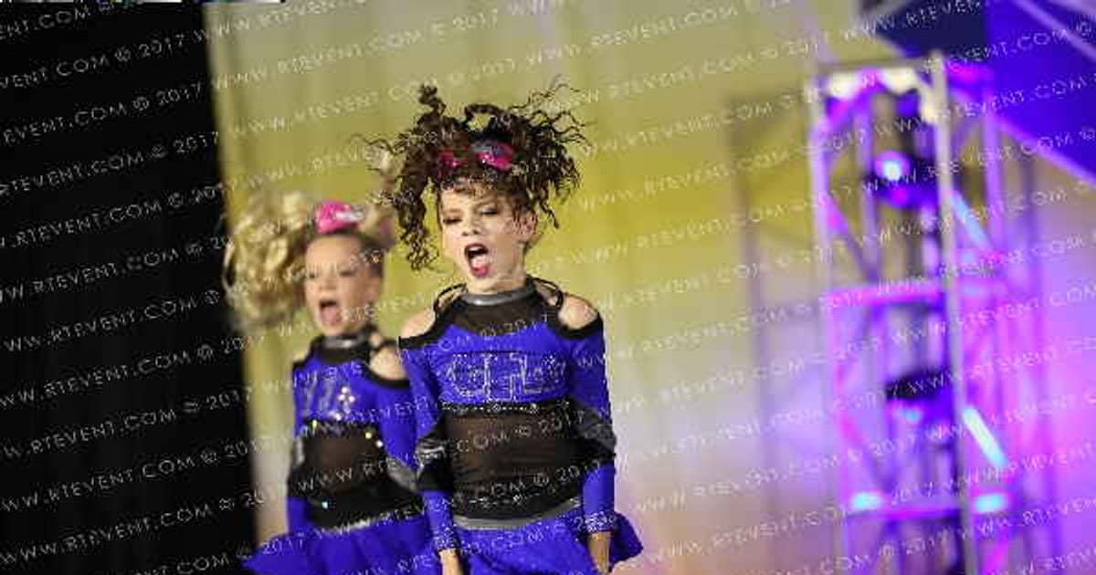 Cheer Force Tidal wave · The American Celebration