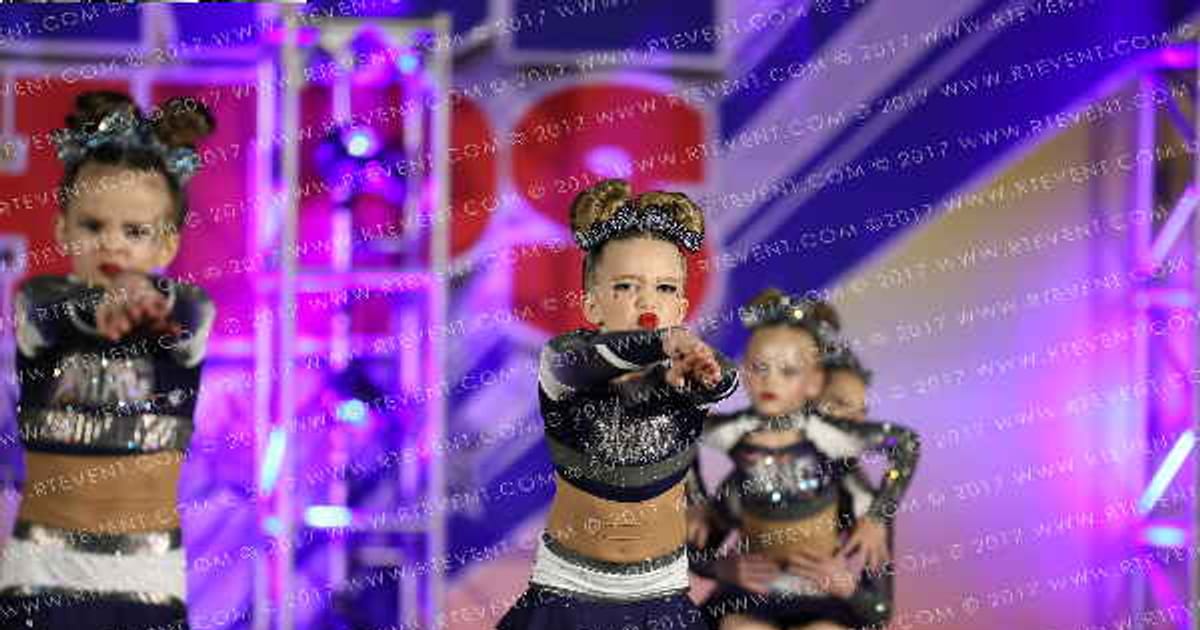 Macs Allstar Cheer MAC'S MINI STARZ · The American Celebration