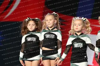 Tri-Valley Cheer Tiny Twisters