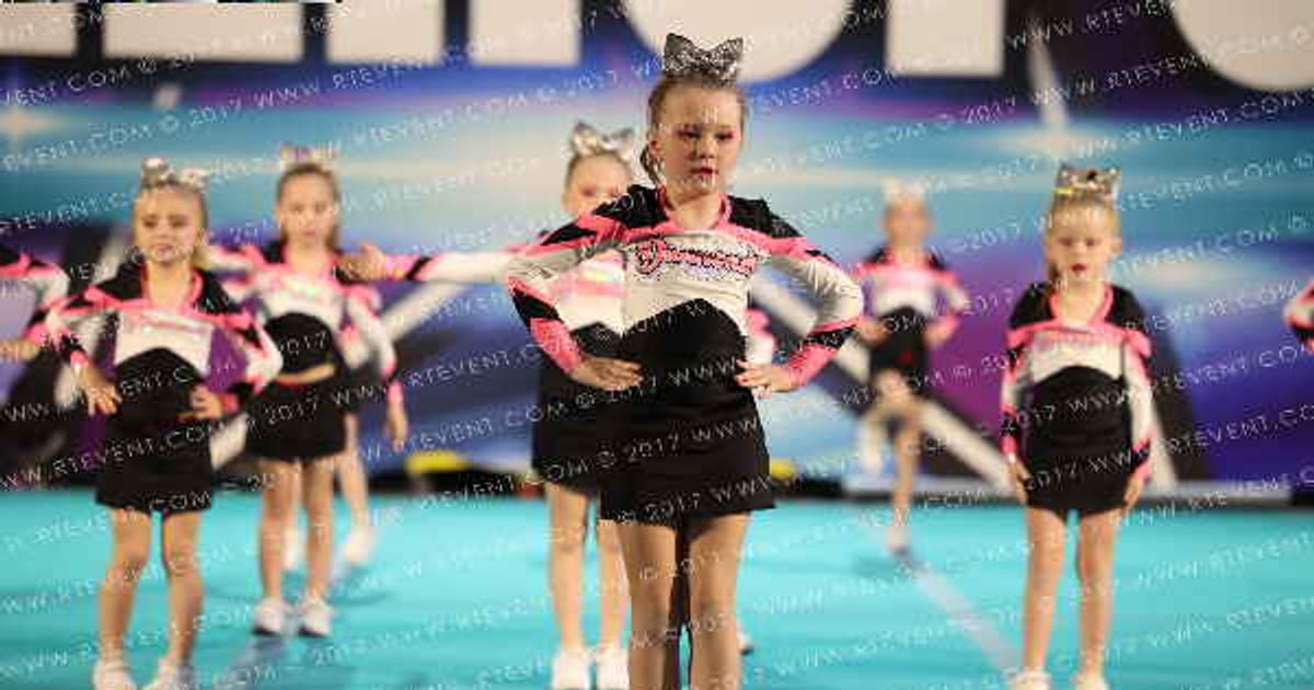 Diamond Elite Tiny Novice · CHEERSPORT Chattanooga Classic DIDII