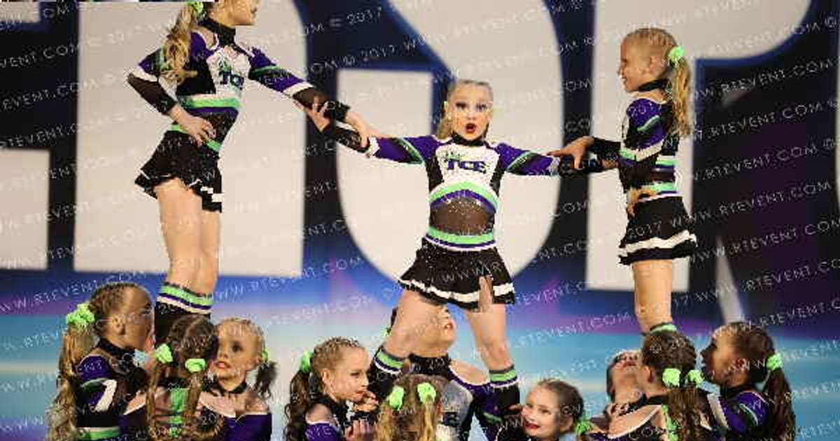 Triple Crown Elite QUEEN OF HEARTS · CHEERSPORT Chattanooga Classic DIDII