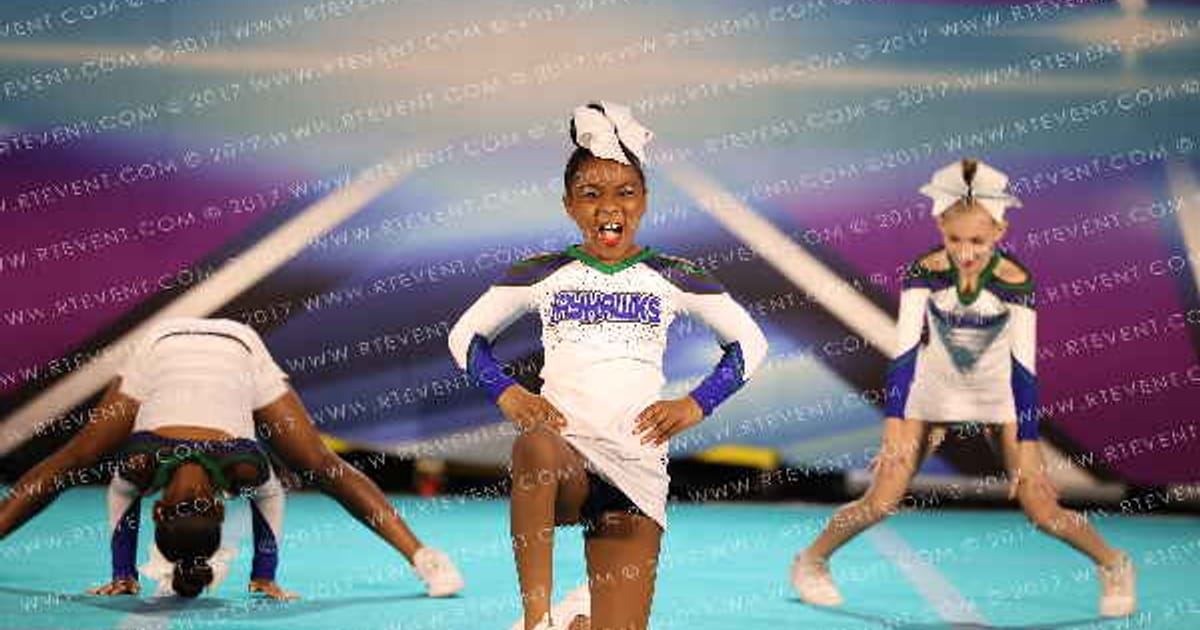 The Atlanta Jayhawks FROST · CHEERSPORT Chattanooga Classic DIDII