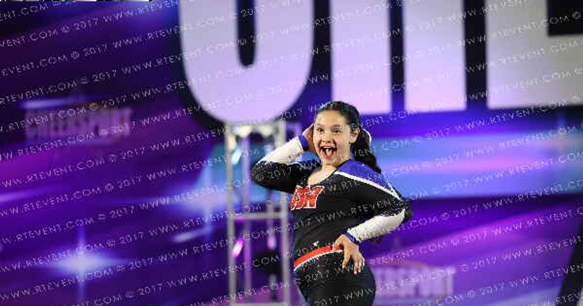 USA Starz Dazzle · Cheersport