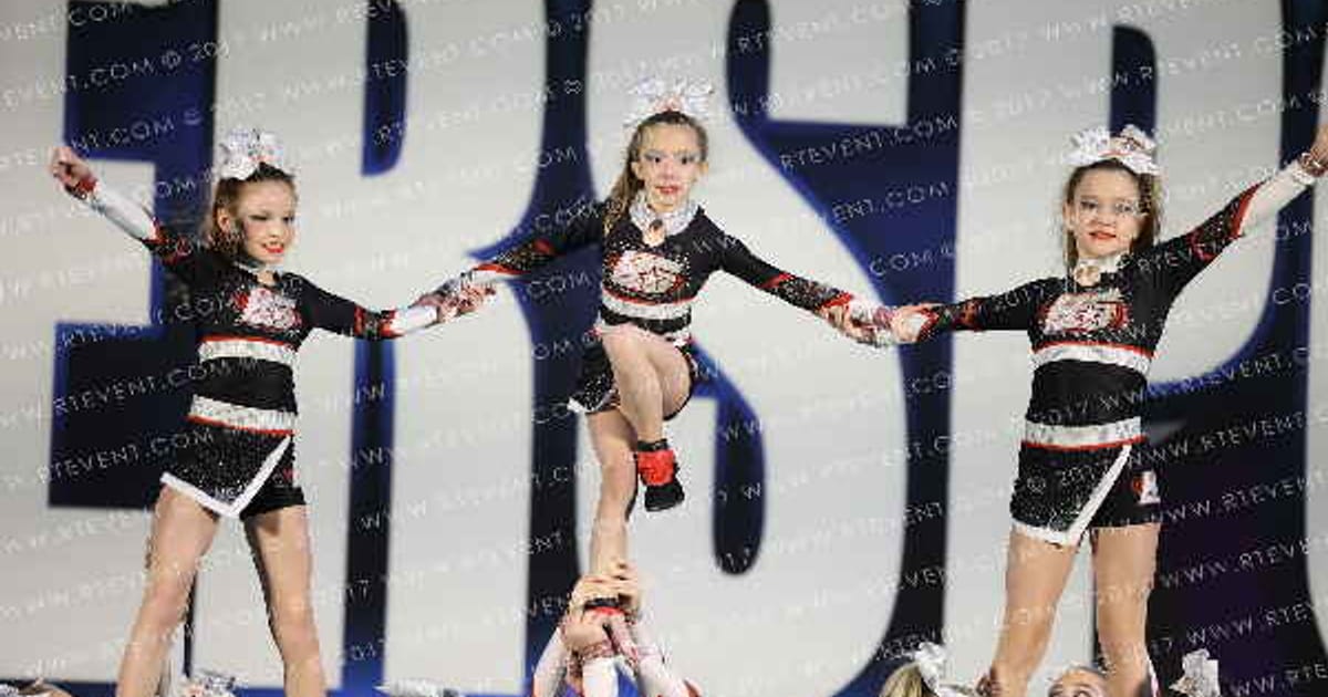 Hot Shots All Stars Ruby Rockstars · CHEERSPORT Chattanooga Classic DIDII