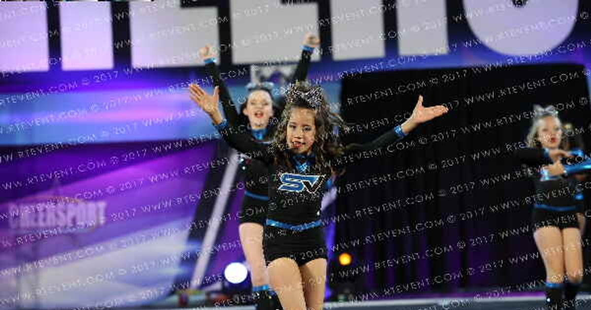 Sierra Vista Elite Blaze · Cheersport