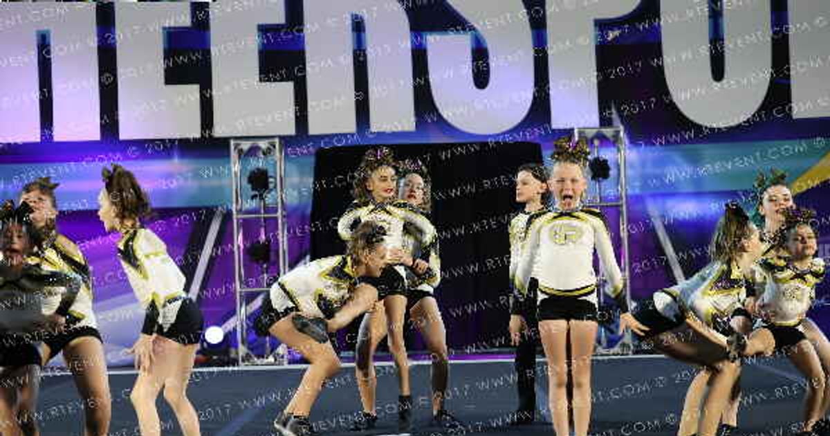 Gold Rush Elite Strikers · Cheersport