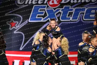 Tri-Town Competitive Cheer Lady Lightning