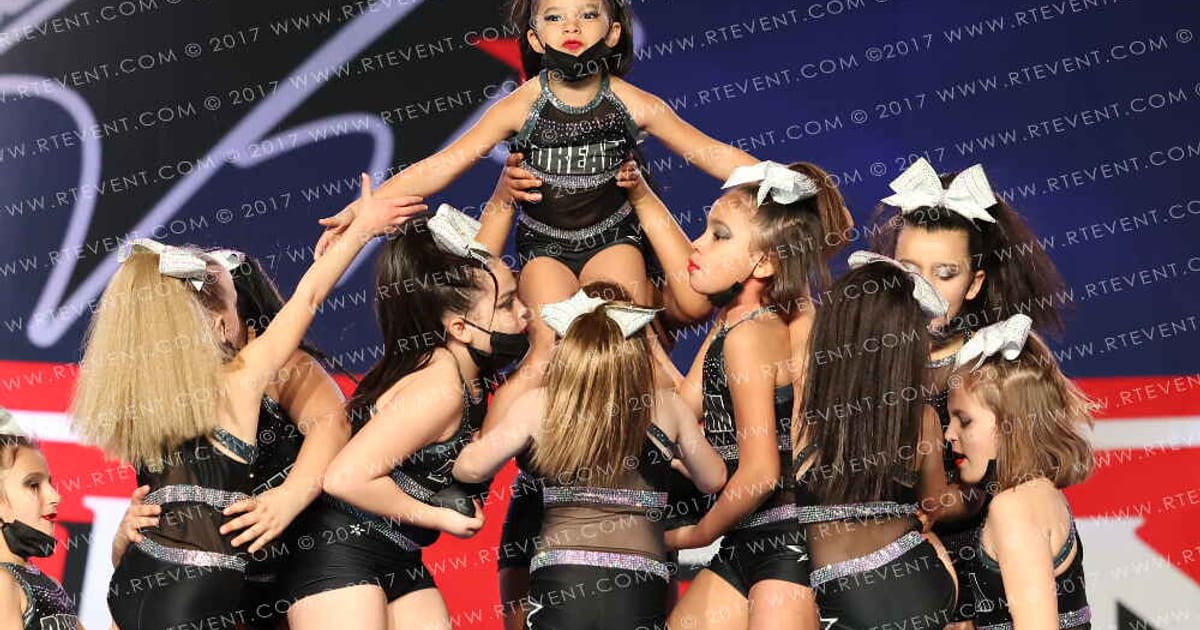 Dream Athletics Twinkles · The Finale