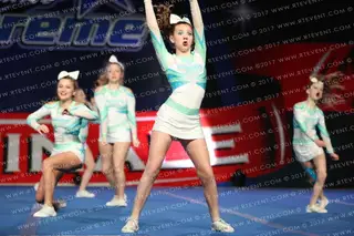 Cross Valley Cheer Diamonds