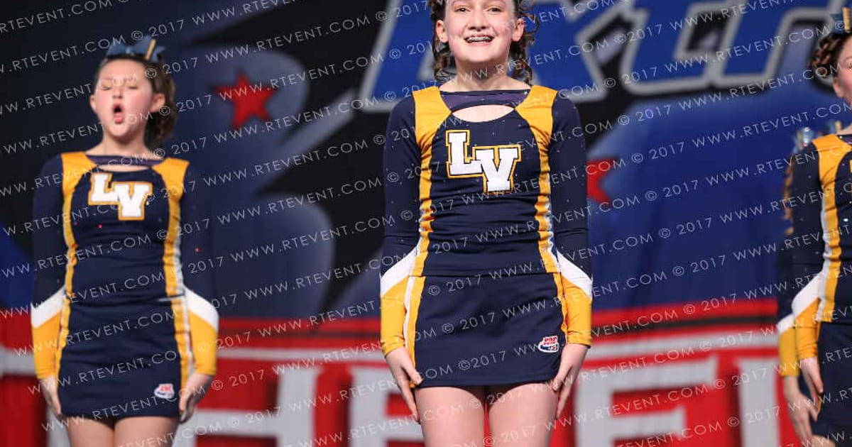 Lenape Valley Indians Cheer Pee Wee · The Finale