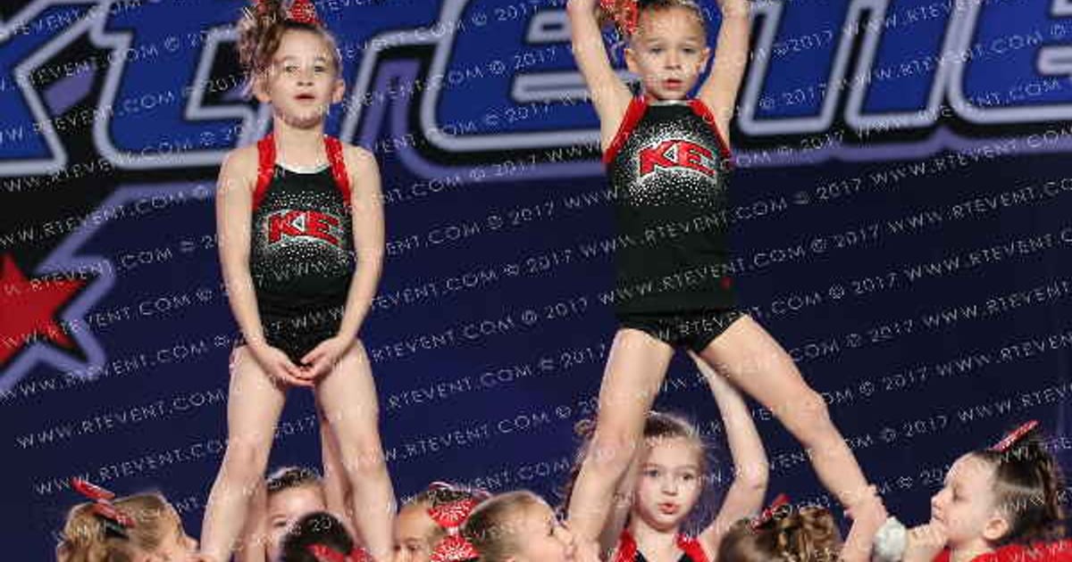 Kingsway Elite Rec Cheer Little Dippers · The Finale