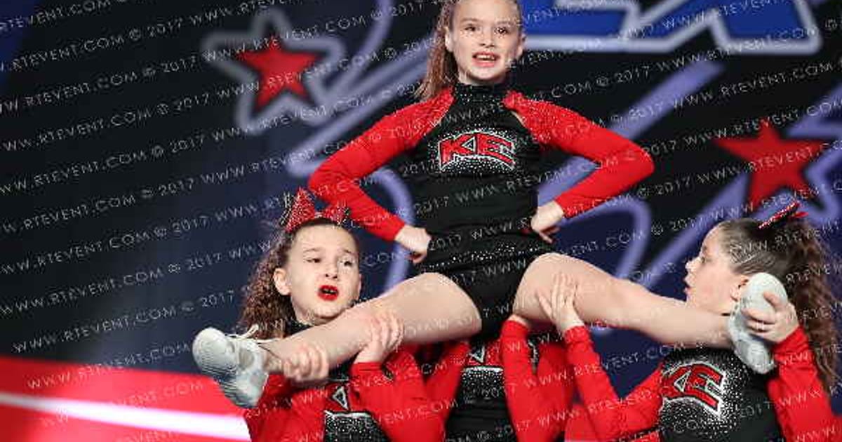 Kingsway Elite Rec Cheer Shining Stars · The Finale