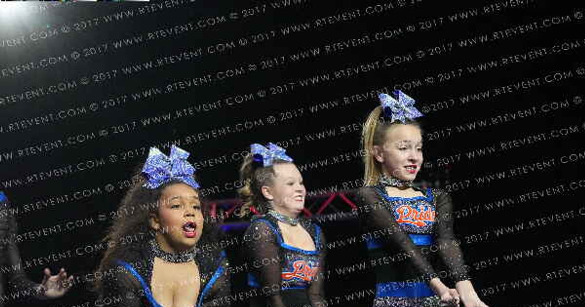 Pride of Illinois Panthers · American Cheer Power Columbus Grand Nationals