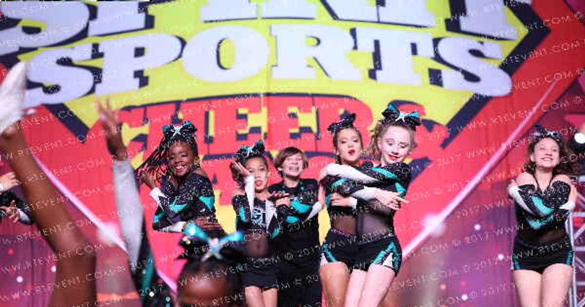 Cheer Extreme Glitter Penguins · Spirit Sports Battle at the Beach Myrtle Beach Nationals