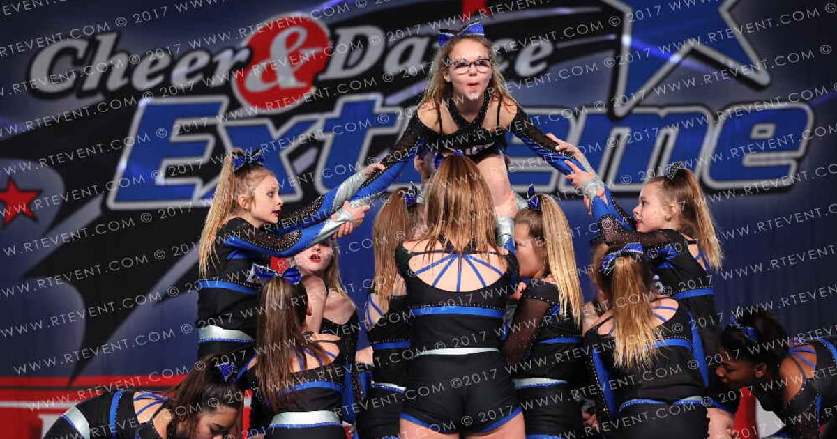 Bucs Cheer Onyx · The Finale