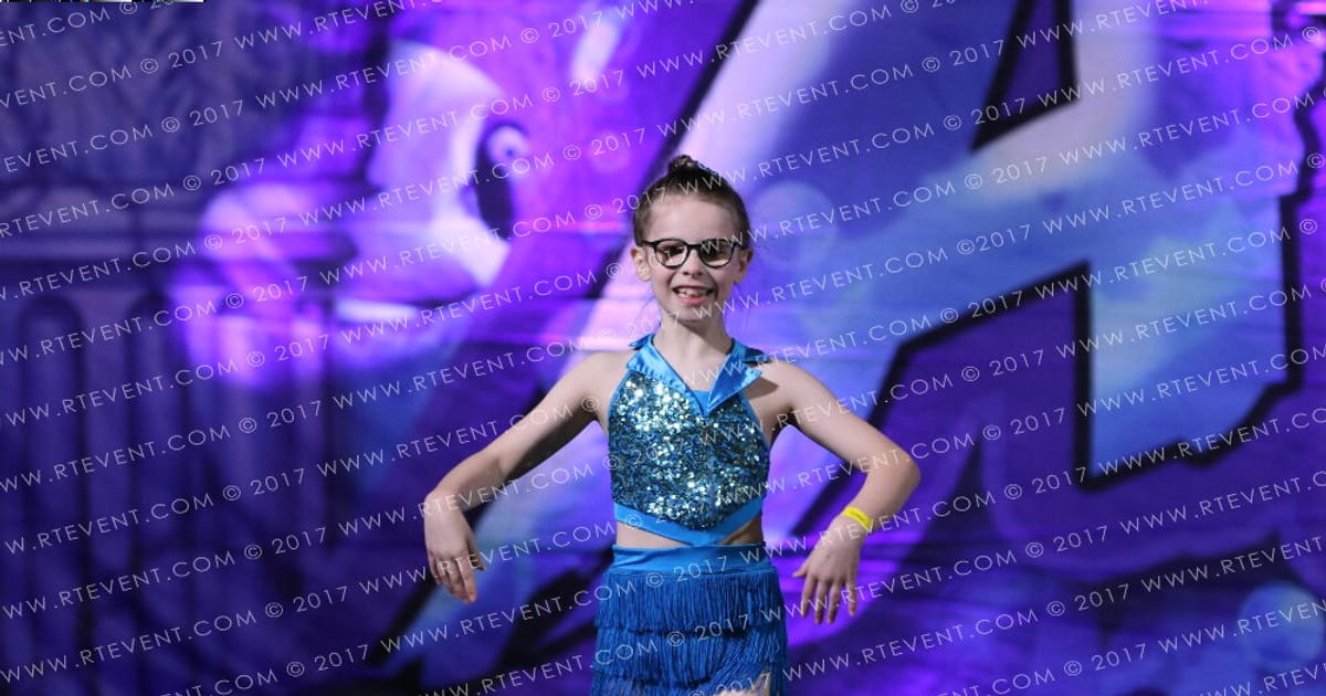 Falcon flames cheer and dance Heatwave · Adventure in Atlantis
