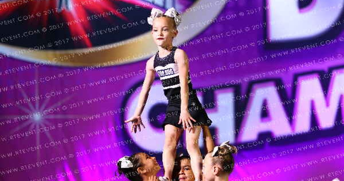 Florida Top Dog All Stars Tiny Topaz · American Cheer Power Tampa Showdown DIDII