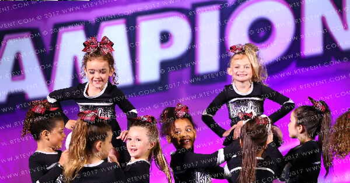 Brandon All-Stars Wesley Chapel Grape · American Cheer Power Tampa Showdown DIDII