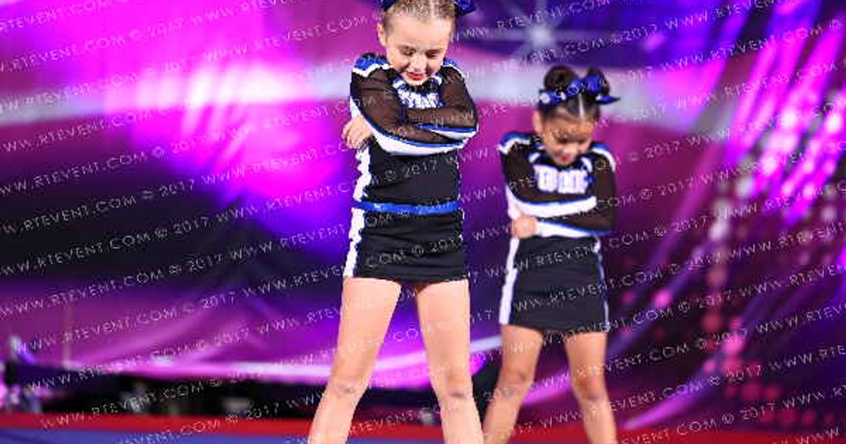 Florida Top Dog All Stars Crystal Cuties · American Cheer Power Tampa Showdown DIDII