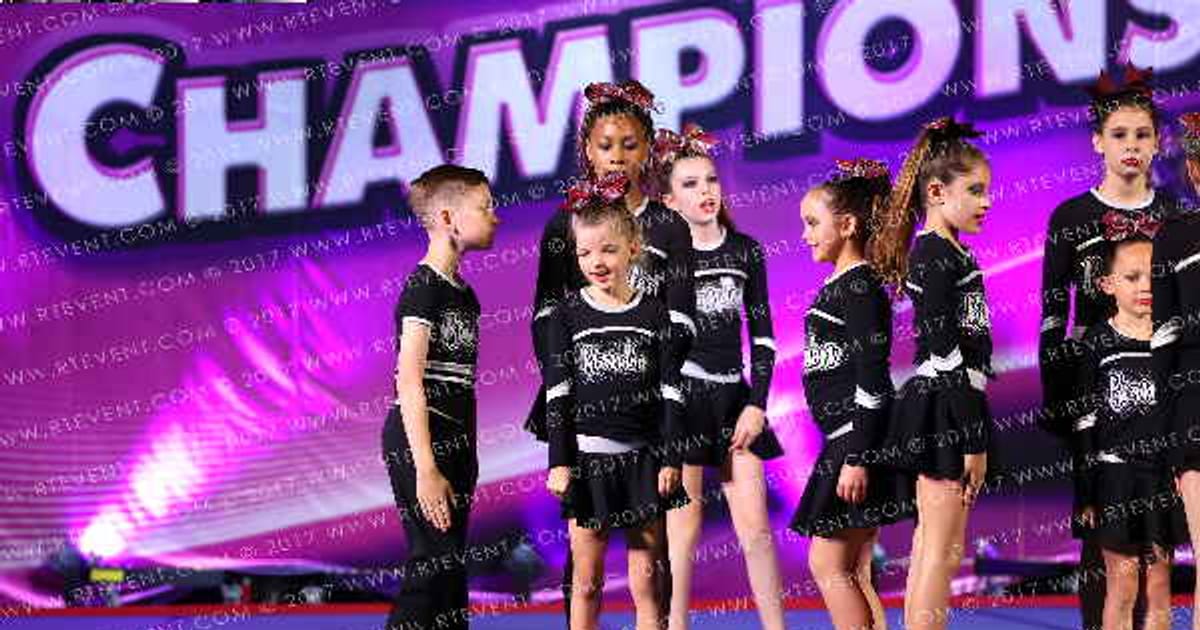 Brandon All-Stars Yellow · American Cheer Power Tampa Showdown DIDII