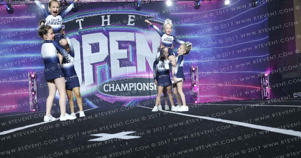 Cheer Force Arkansas Blue Birds · The Open Branson