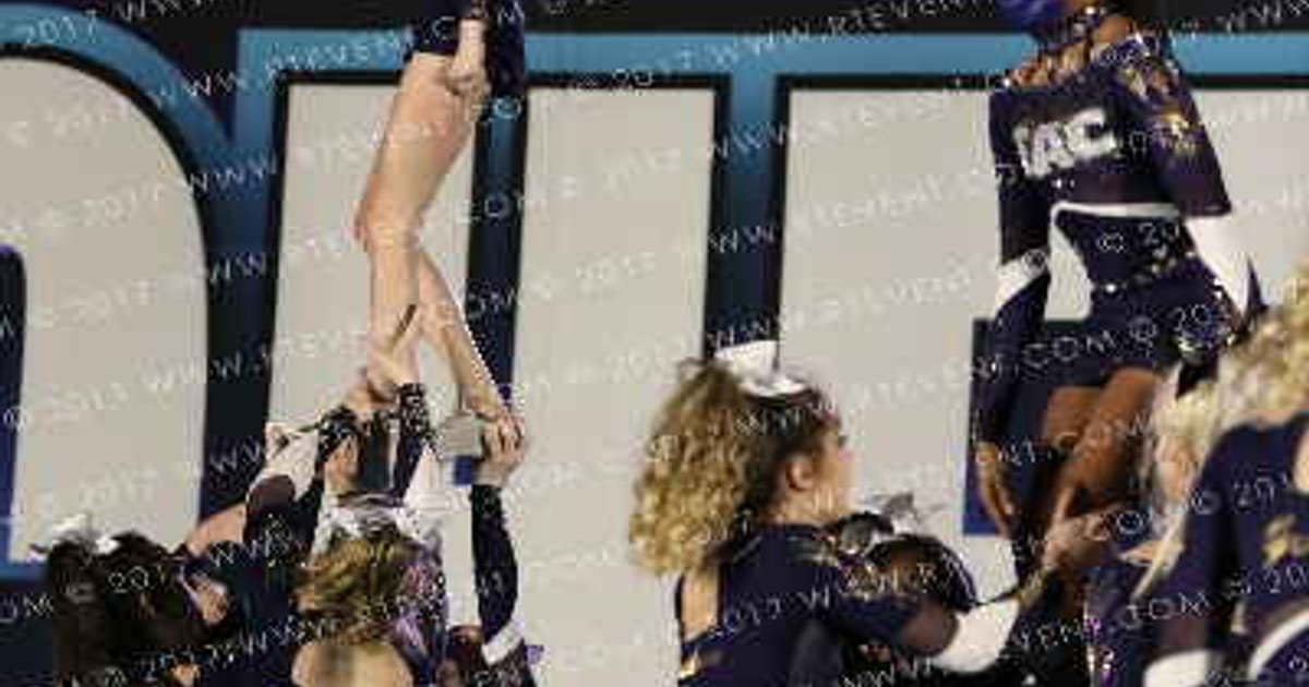 Greensboro All Star Cheerleading Black Diamonds · CHEERSPORT Greensboro State Classic DIDII