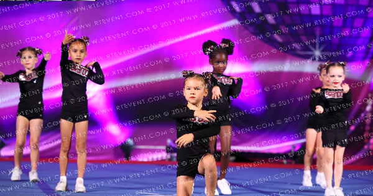 Brandon All-Stars Dazzle · American Cheer Power Tampa Showdown DIDII