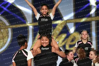 Caroline Elite Divas