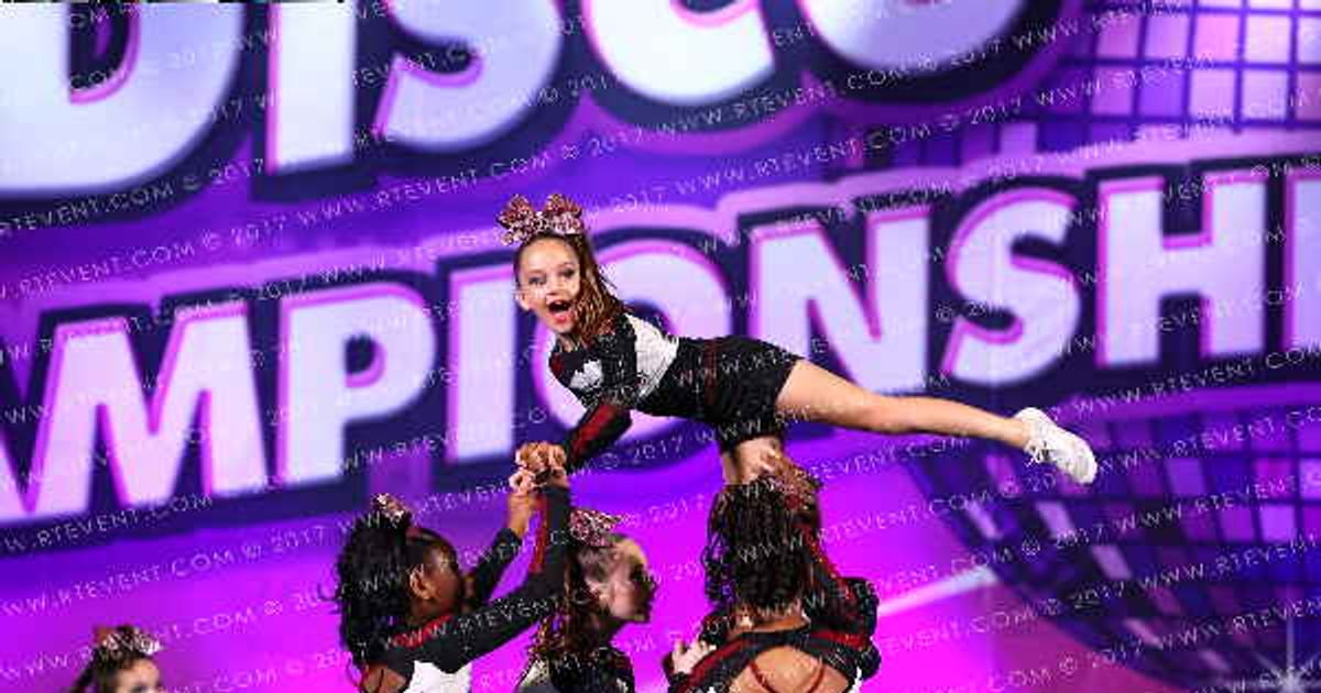 Brandon All-Stars Wesley Chapel Crystal · American Cheer Power Tampa Showdown DIDII