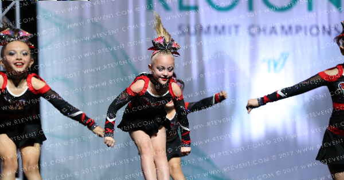 Cheer Station Jets · The Southwest Regional Summit DIDII