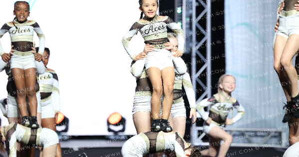 Texas Aces Tumbling and Cheer Showgirls · The Southwest Regional Summit DIDII
