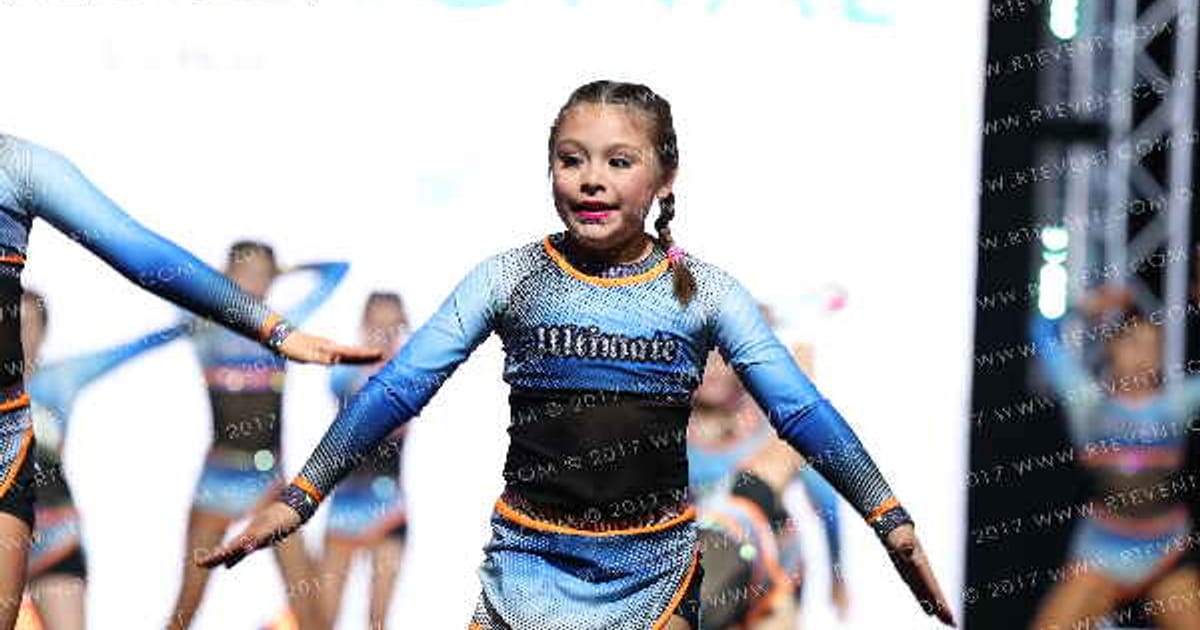 Ultimate Cheer Lubbock Dynasty · The Southwest Regional Summit DIDII