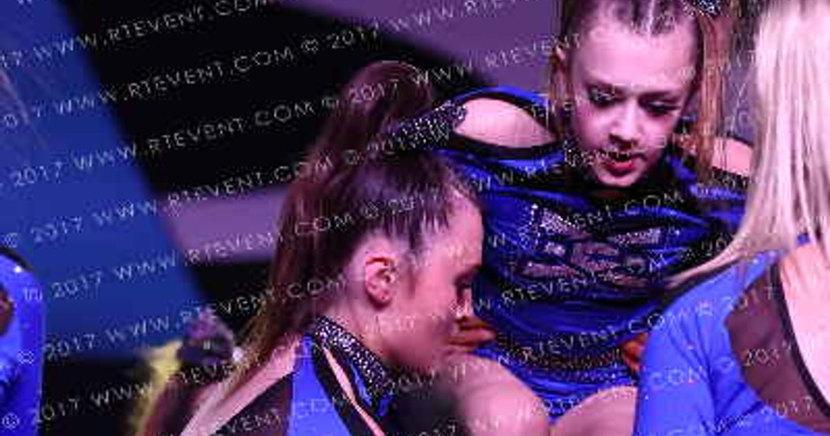 East Celebrity Elite - Hingham Ice Queens · Providence Grand Nationals