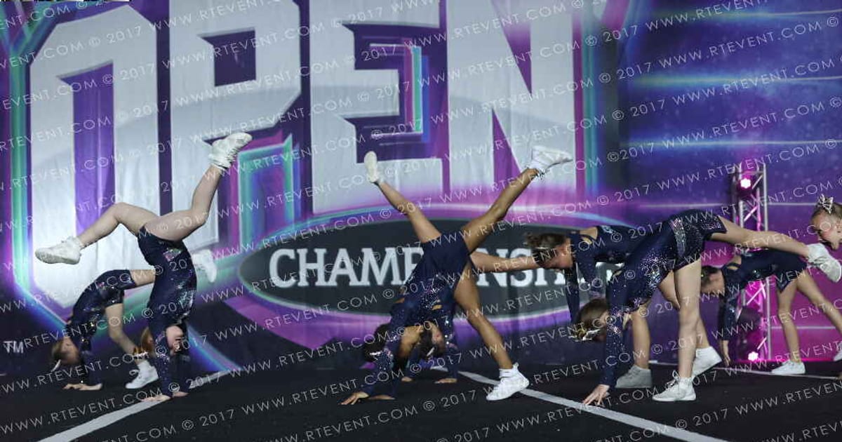 Cheer Force Arkansas Tiny Talons · The Open Branson