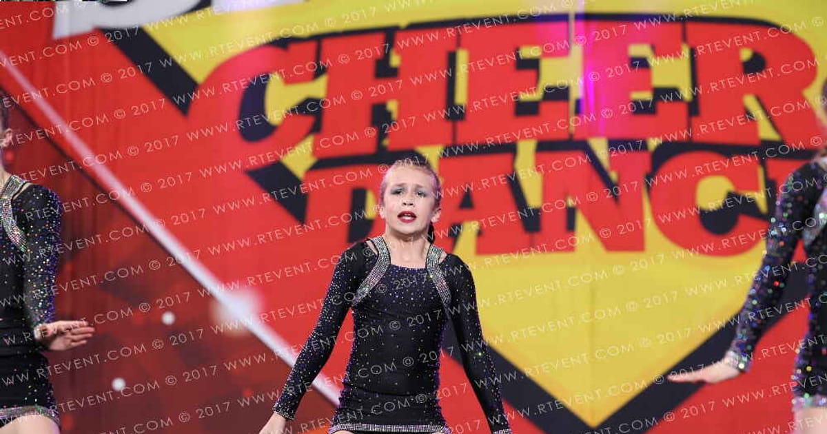 Volition Cheer Allstars Lightning · Pittsburgh Nationals