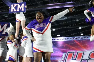Kent Meridian Royals Cheer