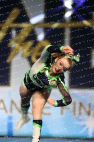 Kids World Ohio Elite All Stars Bombshells