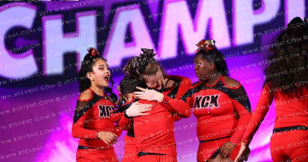 KCX Elite HeatWave · American Cheer Power Tampa Showdown DIDII