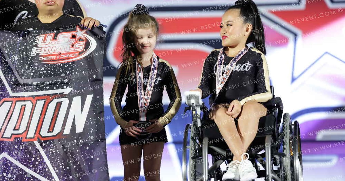 Connect Cheer Northwest Team Pink · US Finals