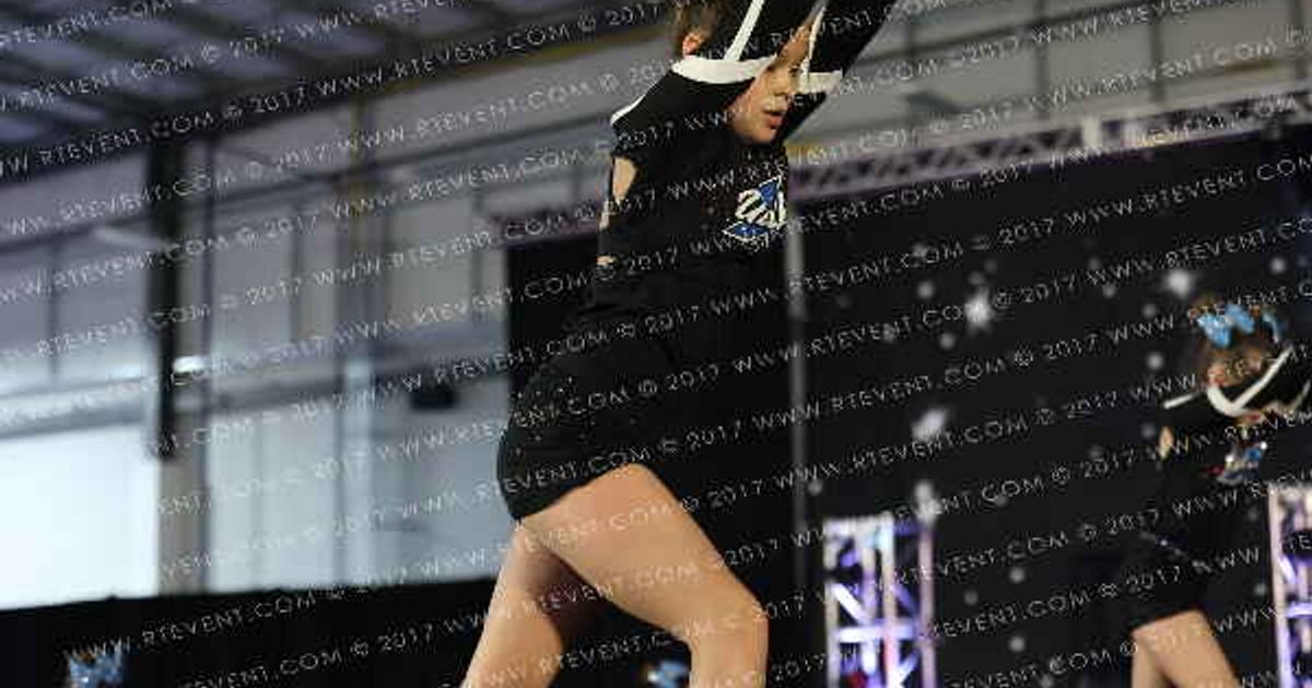 Utah Xtreme Cheer Mini Rebels · The US Finals Mesa