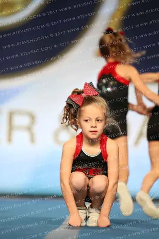 Kingsway Elite Rec Cheer Little Dippers