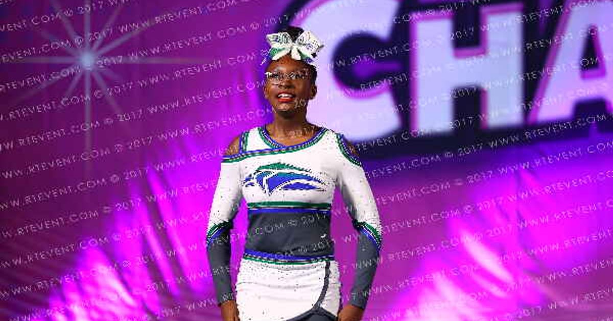 The Atlanta Jayhawks SMOKE · American Cheer Power Tampa Showdown DIDII