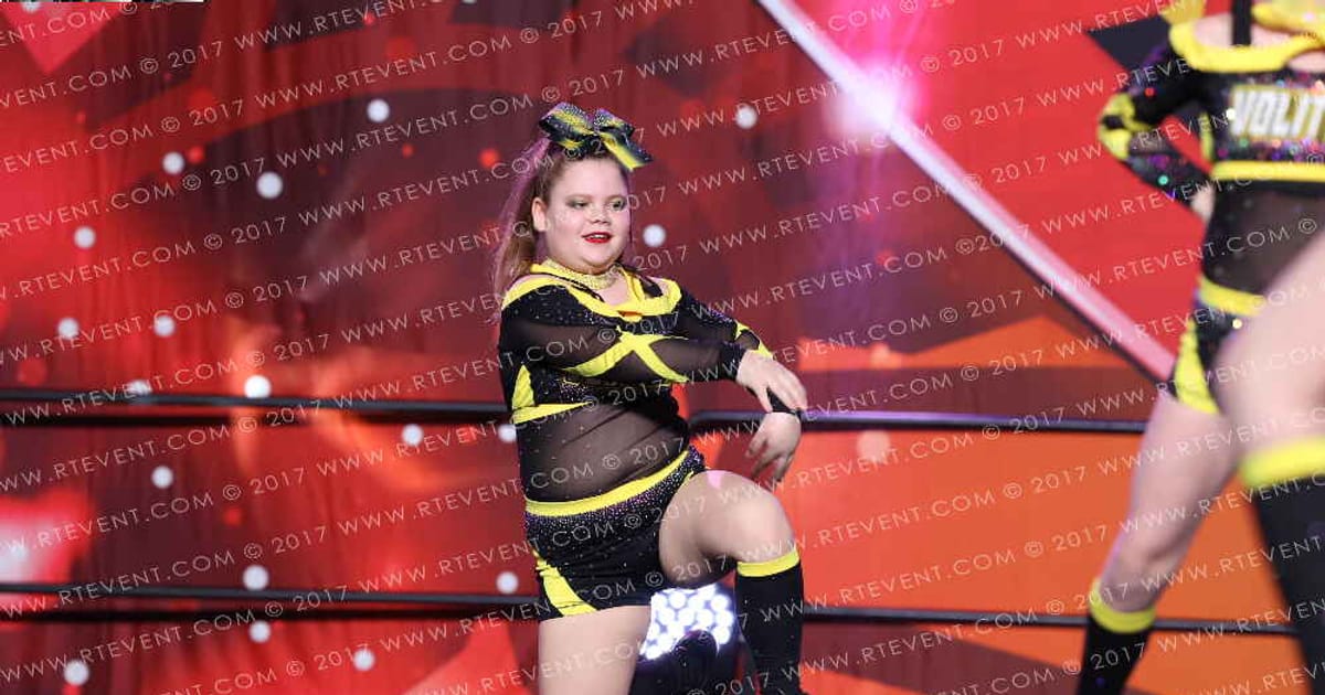 Volition Cheer Allstars Lightning · Pittsburgh Nationals